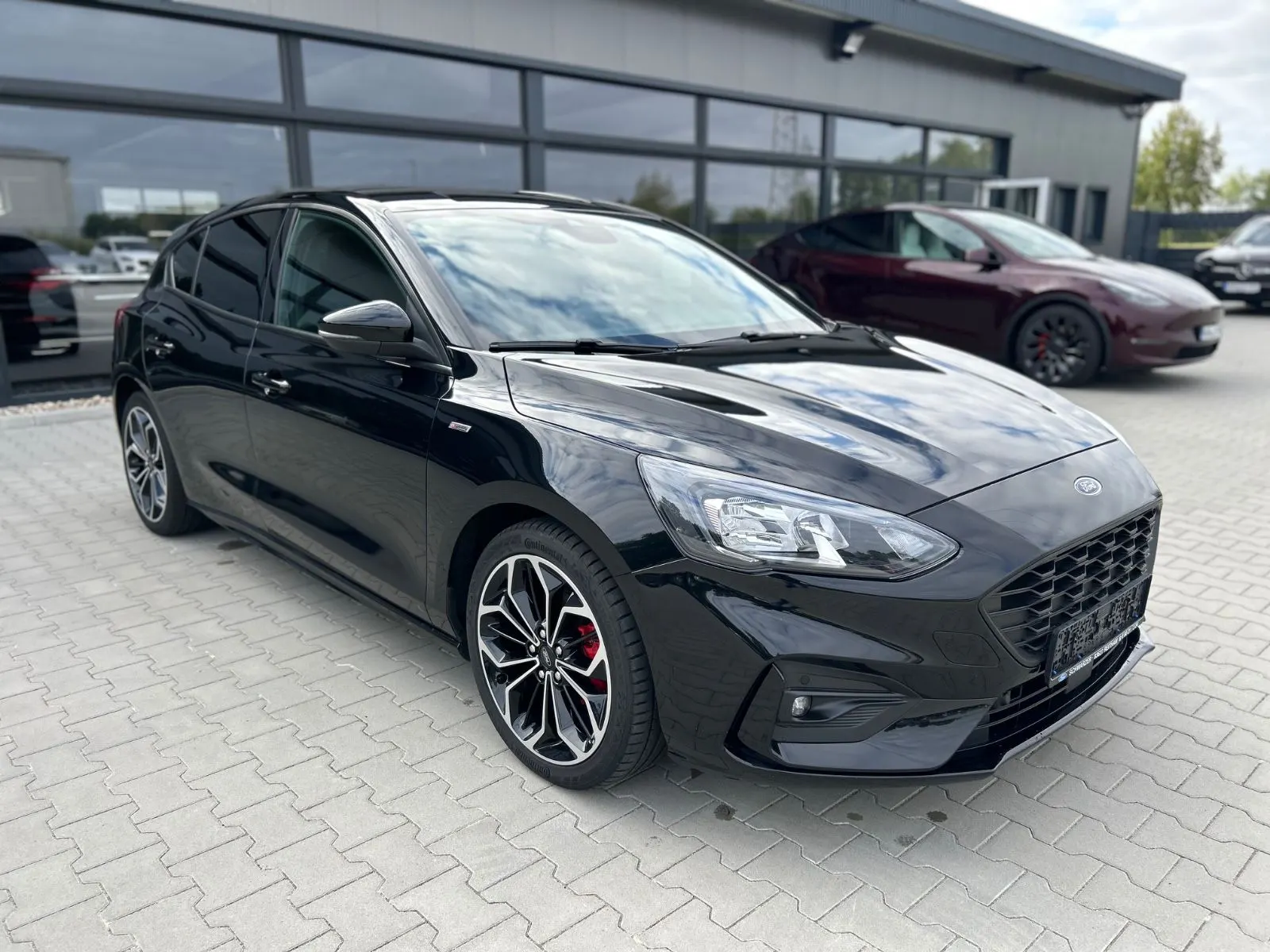 Ford Focus Focus Lim. ST-Line X -DigiTacho-Navi-Kamera-LED – Foto 1 von 29