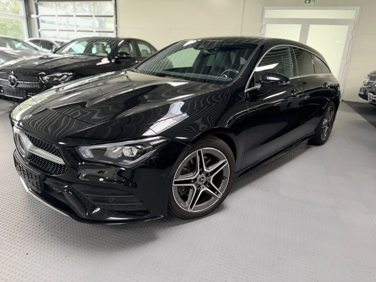 Mercedes-Benz CLA 200 Shooting Brake